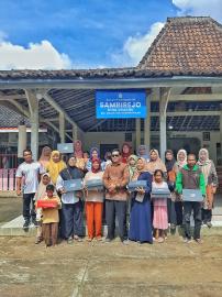 BANTUAN SEPATU KEPADA ANAK BINAAN SOS CHILDREN’S VILLAGE INDONESIA